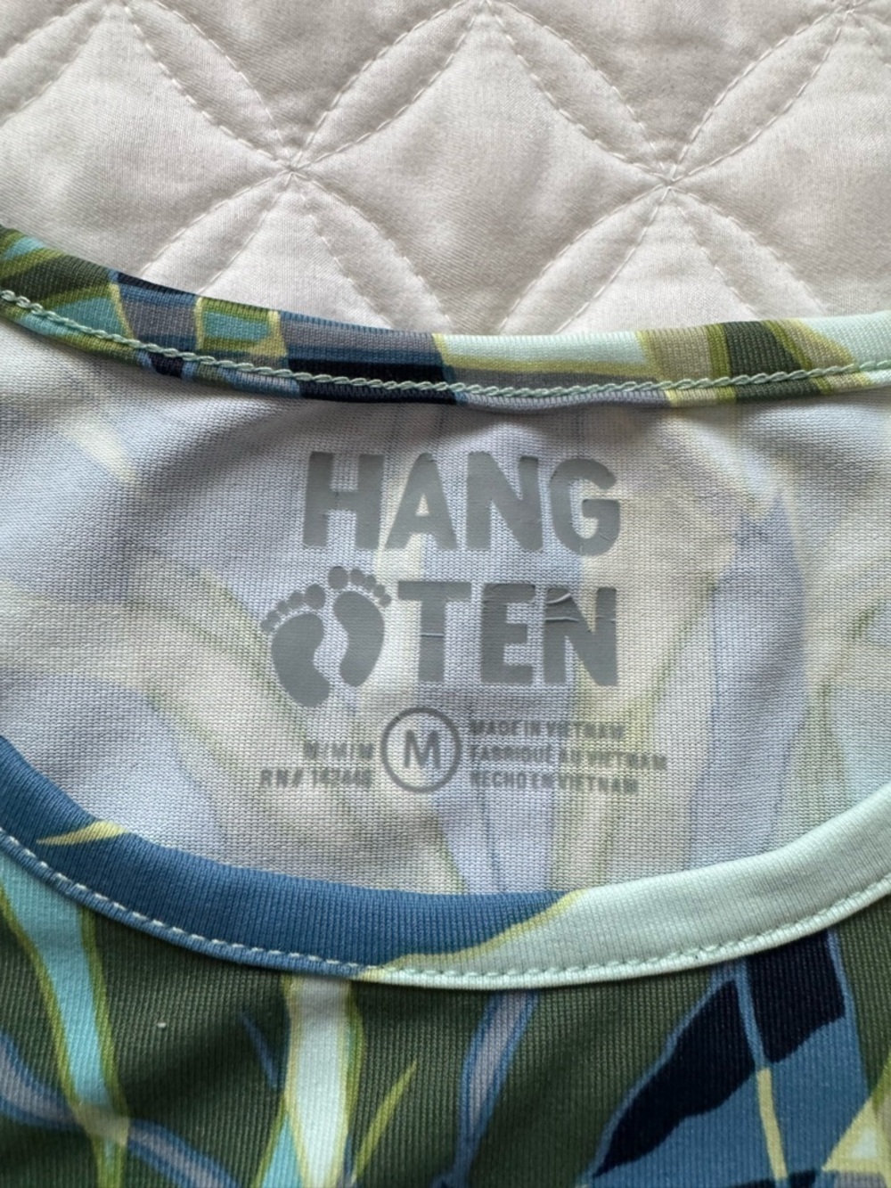 Hang Ten Long Sleeve Leaf Print Sun Protect Rash Guard Swim Top Blue Green Sz M - Picture 7 of 15